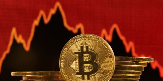 Bitcoin yere çaktı !