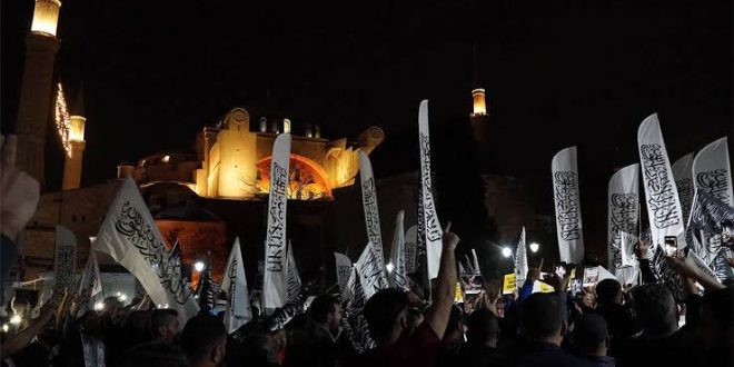 Hizb-ut Tahrir'i terör örgütü ilan ediyorlar