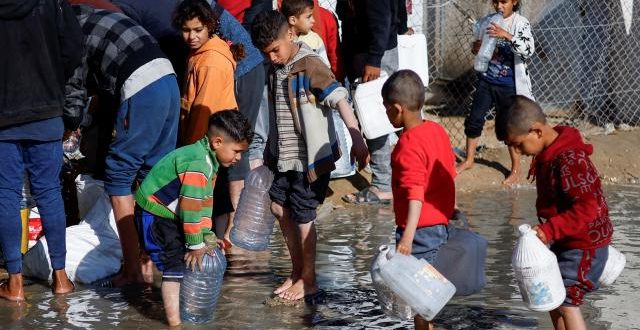 Savaş içinde Gazzelilerin ağır imtihanı: Temiz su!