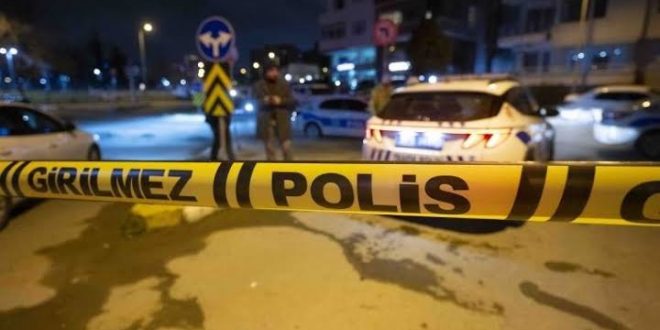 Pendik'te kimlik kontrolü yapan polislere silahlı saldırı