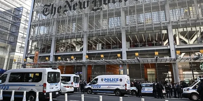 New York Times Sarsildi Abonelikler Tehdit Altindavideolu