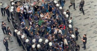 İstiklal'de Filistin eylemine polis şiddeti damga vurdu! [Videolu]