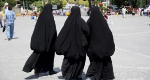 burkas 1686268c